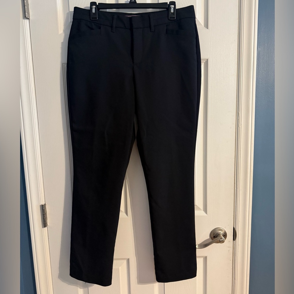 Gloria Vanderbilt Black Straight Leg Dress Pants – Size 12